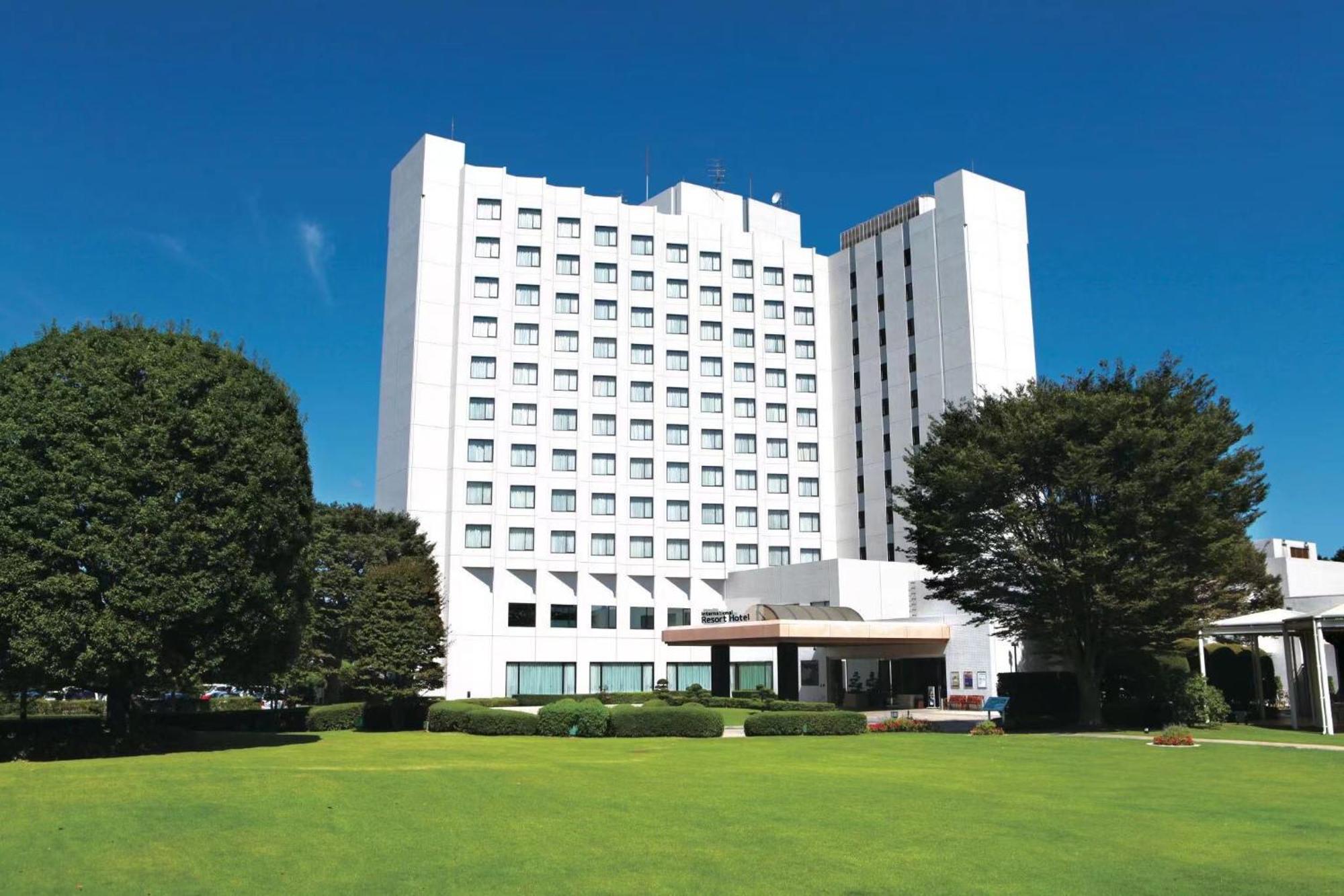 International Resort Hotel Yurakujo Narita Bagian luar foto